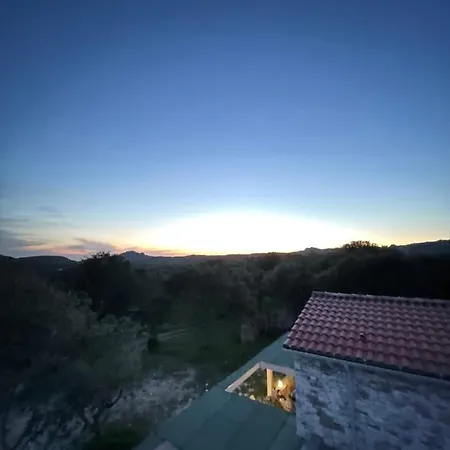 Arbevhio Villa