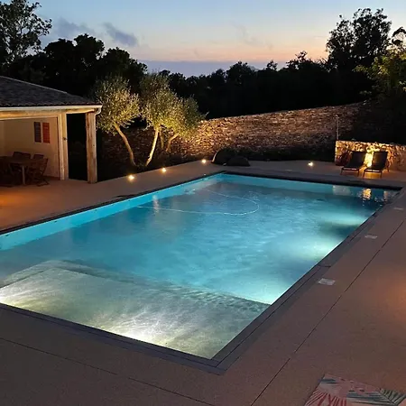 Arbevhio Bonifacio (Corsica)